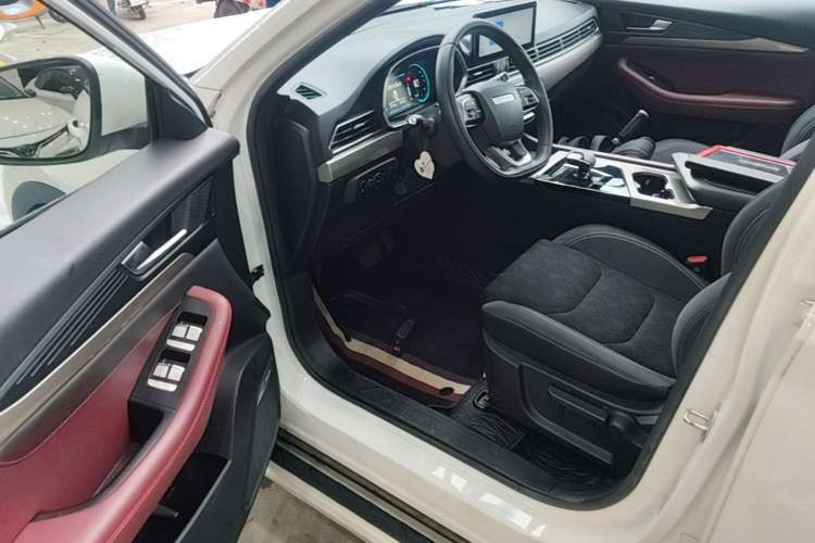 Used JETOUR X70 2023 1.5T DCT Beyond PRO Edition 5-Seater