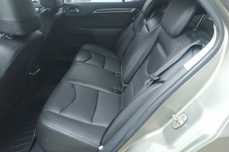 Used Citroen C4L 2014 1.6THP Intelligent Drive Automatic Dynamic Model