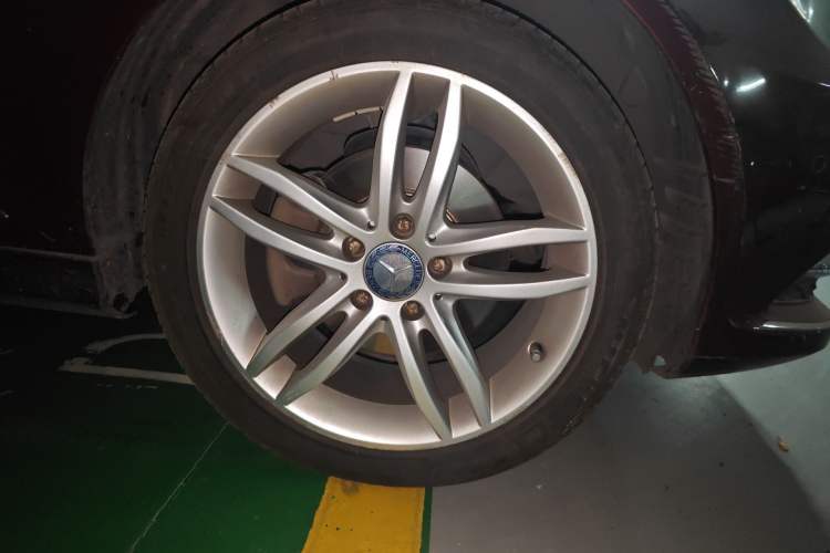 Used Mercedes-Benz C-Class 2013 C 260 CGI Elegant Model
