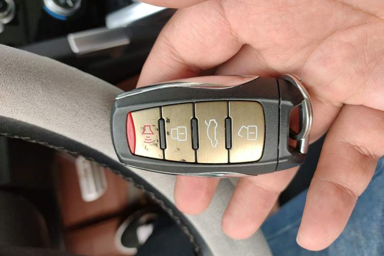 Used Haval H7 2017 Red-Label H7 2.0T Automatic Luxury Model