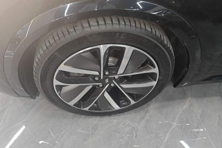 Used Li Auto L9 2022 Max model
