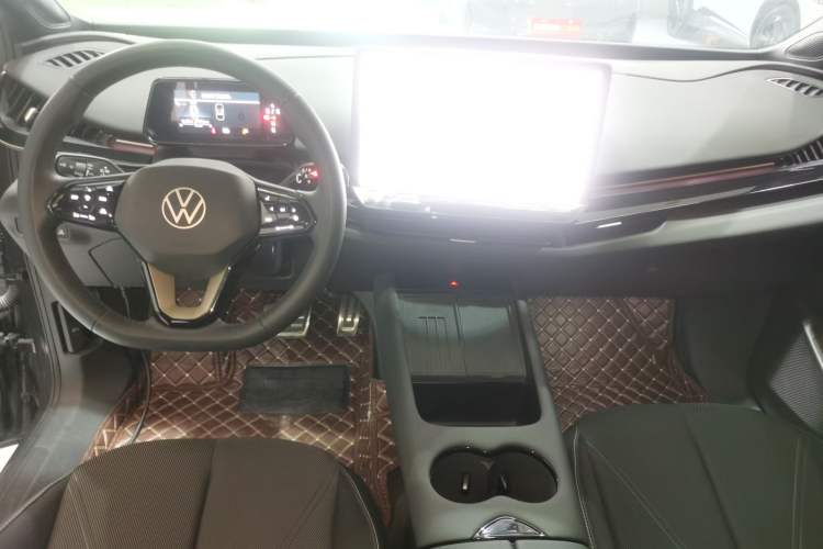 Used Volkswagen ID.UNYX 2024 Revised Pro Long-Range Version Center Console