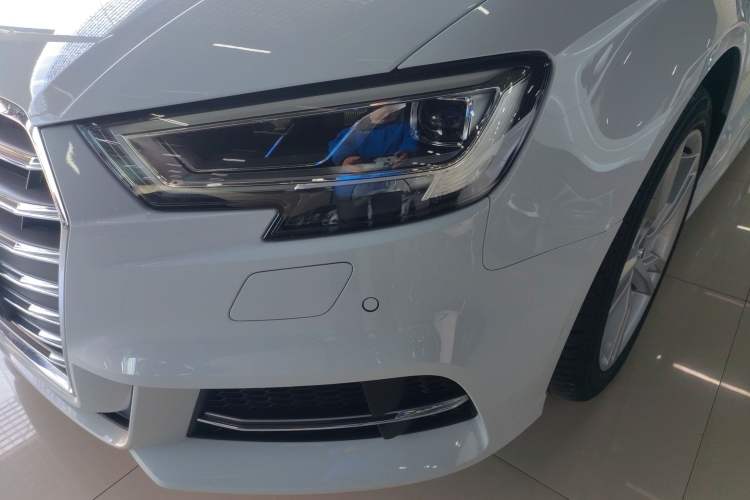 Used Audi A3 2020 Limousine 35 TFSI Fashion Edition China VI Emission Standard