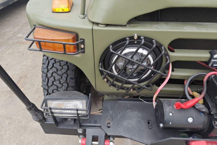 Used BAW 212 Classic 2018 2.0L triangular door Right Front Headlight