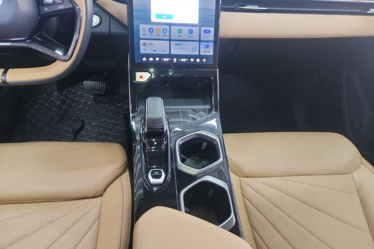 Used Geely Auto FX11 2023 2.0TD DCT Flagship Version