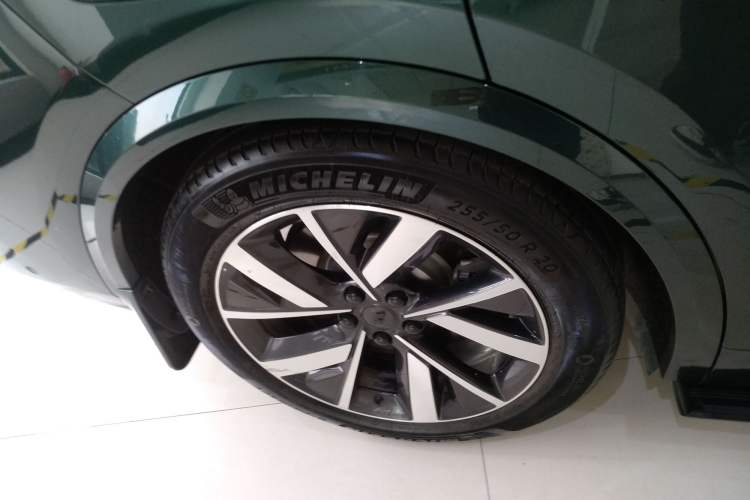 Used Li Auto L8 2023 Pro Model