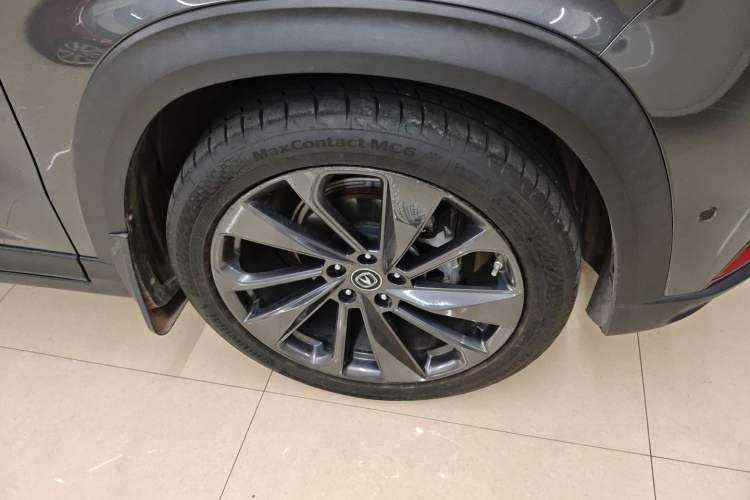 Used CHANGAN UNI-T 2020 1.5T Flagship Version Right Front Wheel Hub