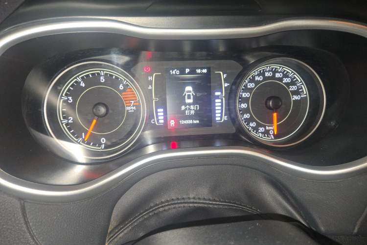 Used Jeep Cherokee 2016 2.4L Professional Edition
