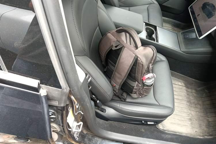 Used Tesla Model 3 2025 Rear-Wheel-Drive Version
