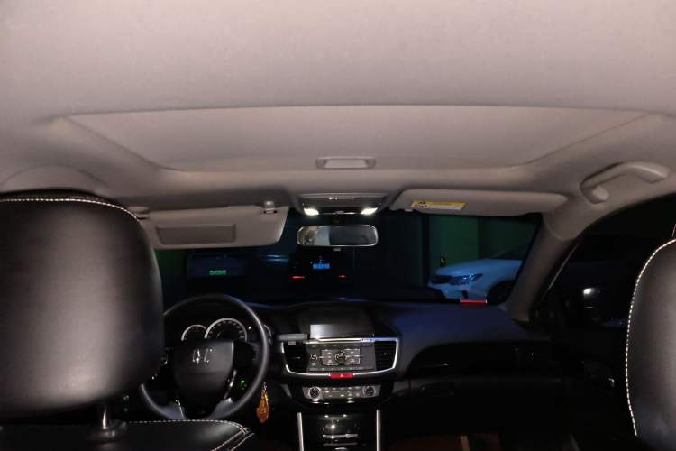 Used Honda Accord 2016 2.0L Comfort Edition
