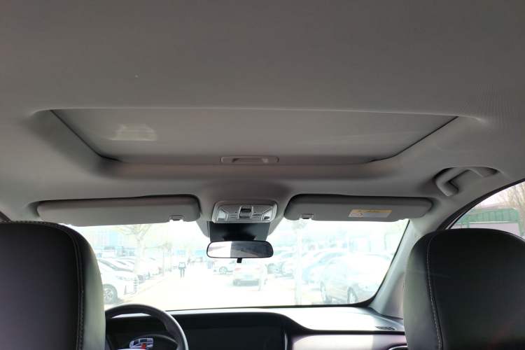 Used GAC Trumpchi M6 2023 PRO 270T DCT Luxury Edition Headliner