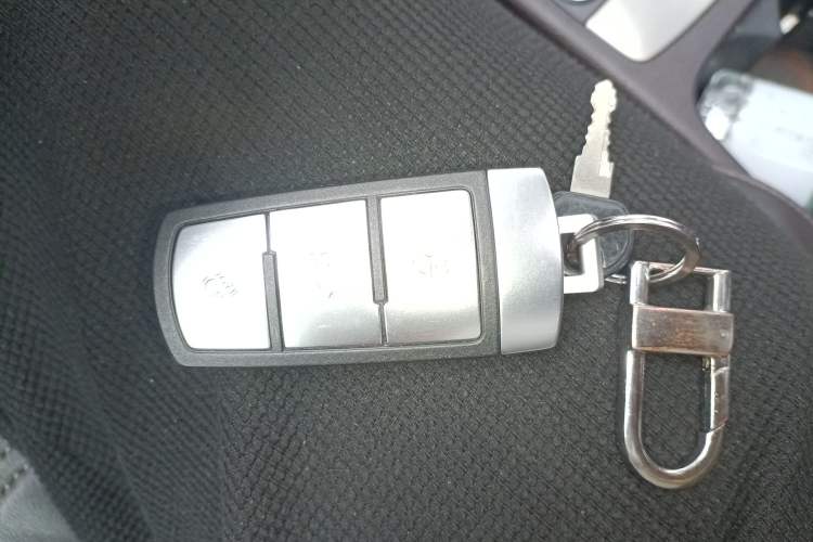 Used Volkswagen Magotan 2012 Travel Edition 2.0 TSI Four-Wheel Drive Luxury Version