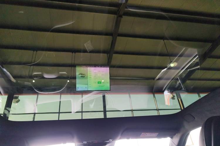 Used XPeng P7 2025 Model—702 Long Range Ultra