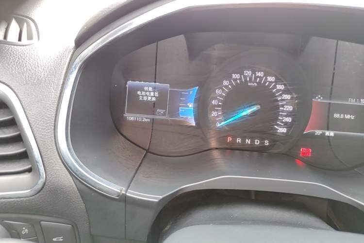 Used Ford Edge 2018 EcoBoost 245 Two-Wheel-Drive Titanium 7-Seater China VI Standard Instrument Cluster