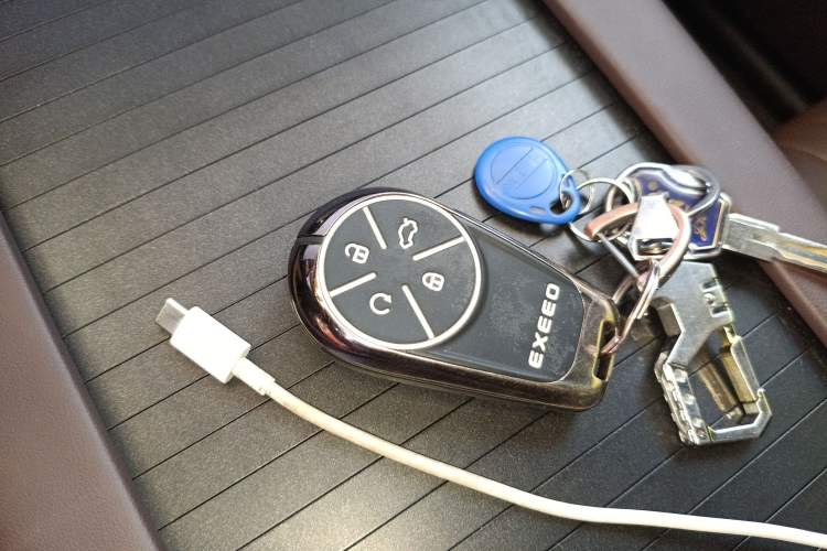 Used EXEED Lanyue 2025 400T Four-Wheel Drive Starry Edition 7-Seater