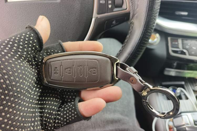 Used Haval H9 2022 2.0T Gasoline 4x4 Premium 5-Seater
