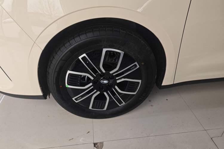 Used ORA ORA 5 2026 Model, 580km Max Edition
