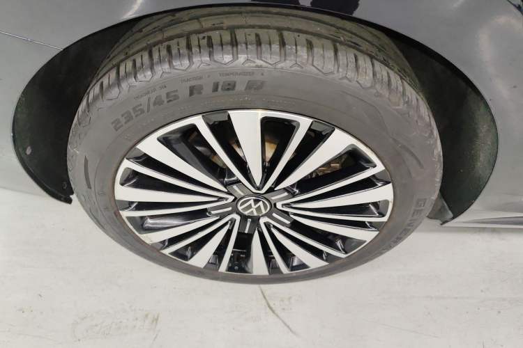 Used Volkswagen Passat 2021 330TSI Luxury Edition