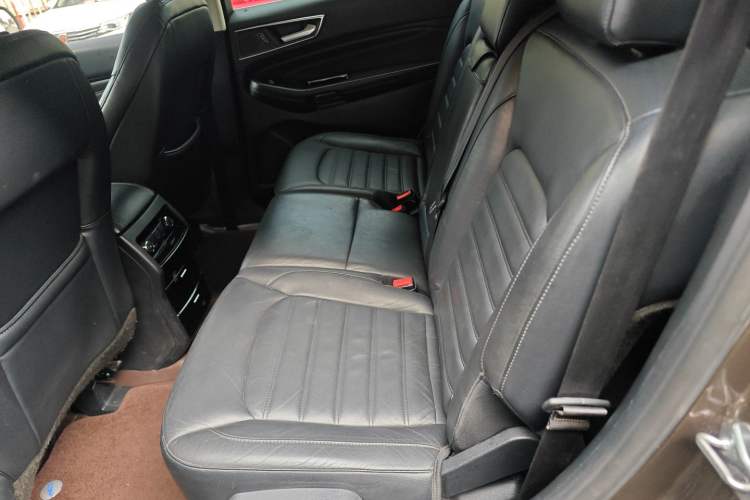 Used Ford Edge 2016 EcoBoost 245 Four-Wheel Drive Titanium Edition 7-Seater