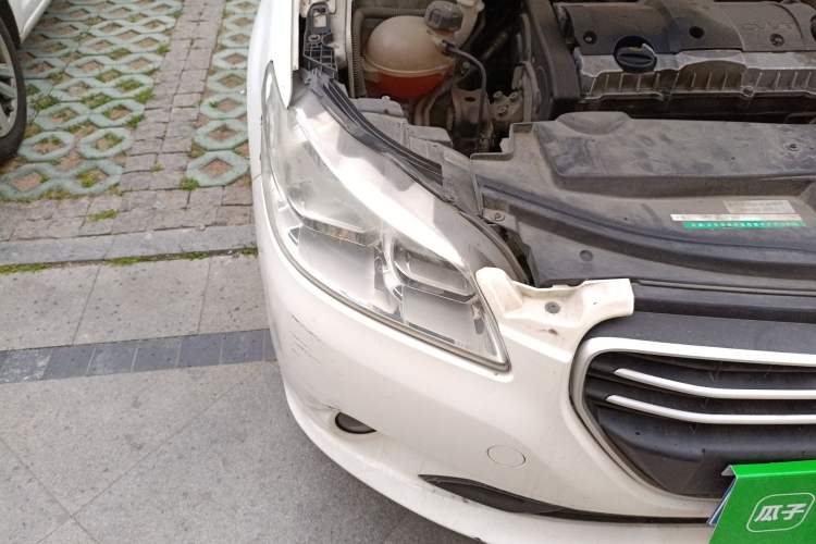 Used Peugeot 301 2014 1.6L Manual Comfort Edition
