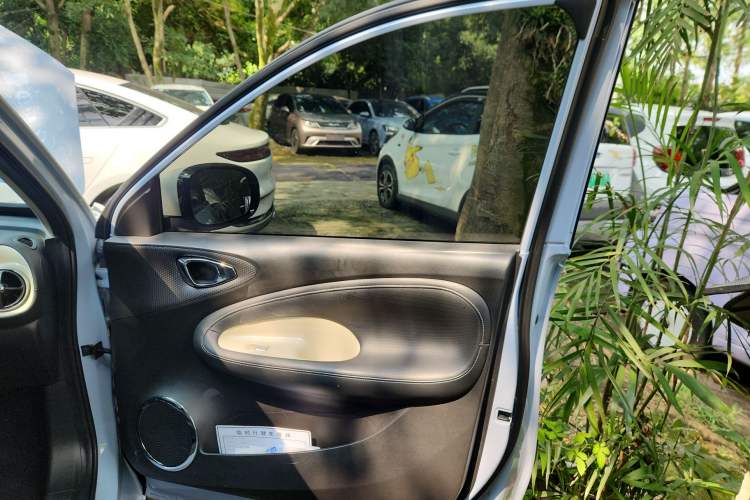 Used Wuling Bingo 2023 410 km Lingxi Deluxe Edition
