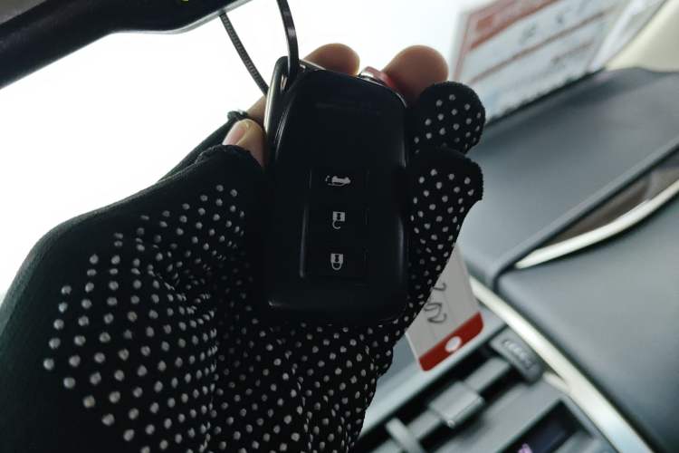 Used Lexus NX 2015 300h All-Wheel-Drive Fēngzhì Edition
