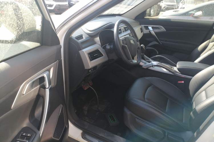 Used Geely Auto Emgrand X7 Sport 2016 1.8TD Automatic Smart Connectivity Version
