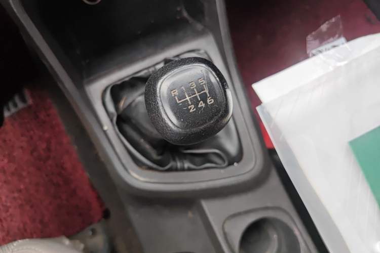 Used Wuling Hongguang V 2019 1.5L Standard Version China VI LAR Gear Lever