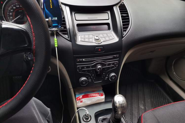 Used Bestune B50 2013 1.6L manual Comfort trim level
