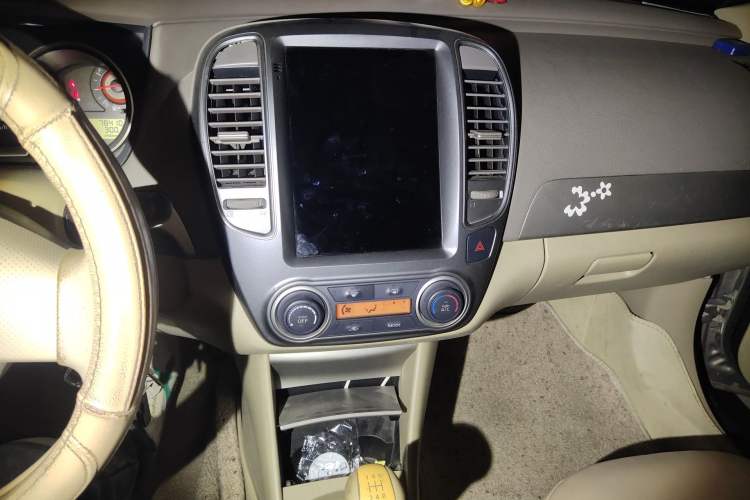 Used Nissan Sylphy 2012 Classic 1.6XE Manual Comfort Edition
