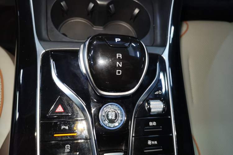 Used BYD Qin PLUS 2024 Honor Edition EV 420KM Beyond Model
