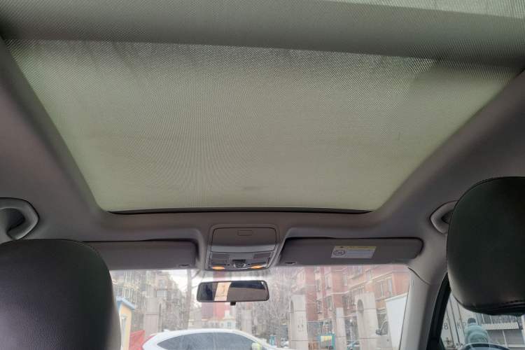 Used Volkswagen Tiguan 2015 1.8TSI Manual Two-Wheel-Drive Limited Edition
