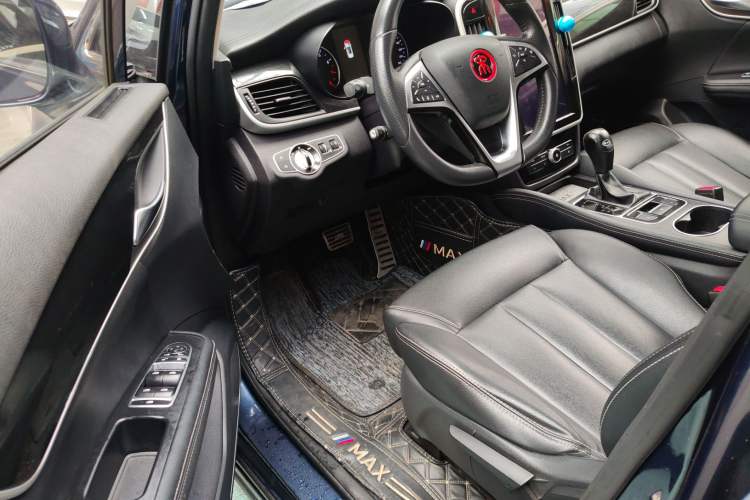 Used BYD Song MAX 2018 1.5T Automatic Smart Connect Elite Model with 6 Seats
