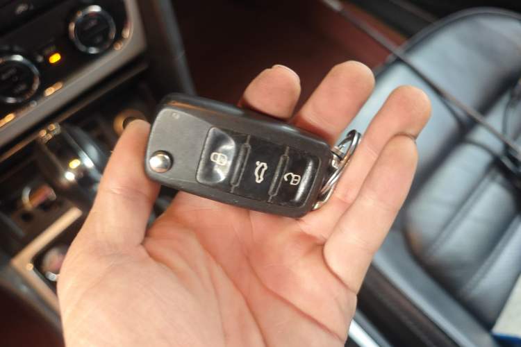 Used Volkswagen Passat 2014 1.8TSI DSG Prestige Edition