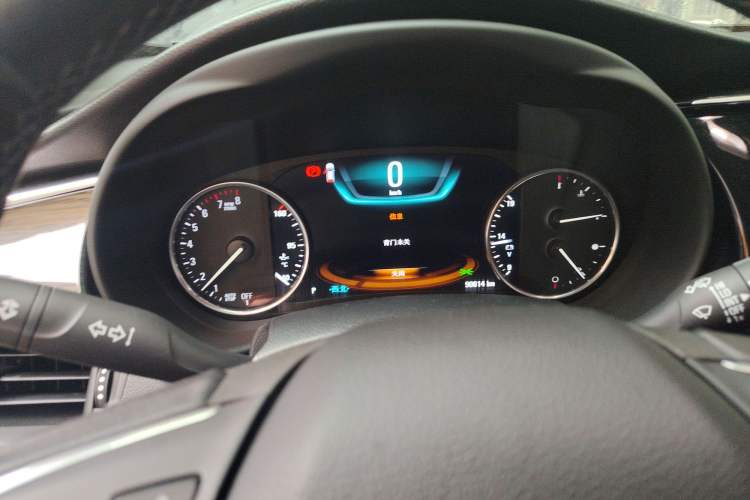 Used Buick Envision 2018 28T Four-Wheel Drive Luxury Model
