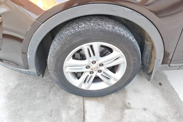 Used GAC Trumpchi GS5 2013 1.8T Automatic Two-Wheel Drive Luxury Edition