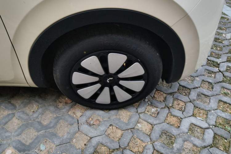 Used Wuling Bingo 2025 333 km Lingxi Connected Version
