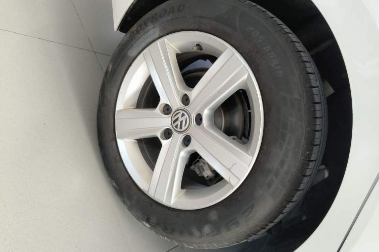 Used Volkswagen Lamando 2019 230TSI DSG Fashion Edition China VI