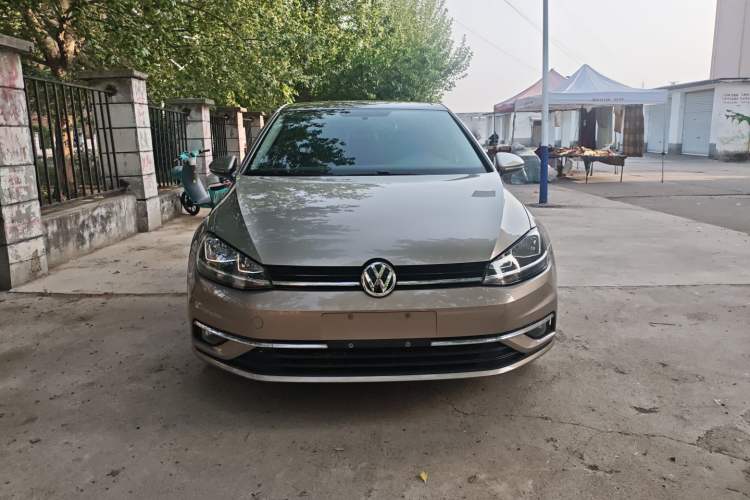 Used Volkswagen Golf 2020 200TSI DSG Comfortable and Ambitious Edition