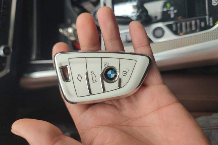 Used BMW X6 2022 Restyled xDrive40i M Sport Package Vehicle Key