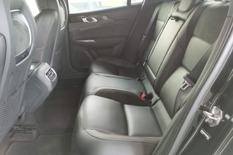 Used Lynk & Co 03 2019 1.5TD DCT JingPro Edition China VI Standard Left Rear Seat