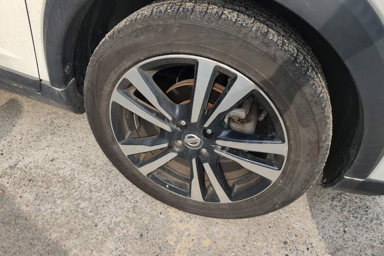 Used Nissan Kicks 2020 1.5L XL CVT Cool Enjoyment Edition Right Front Wheel Hub