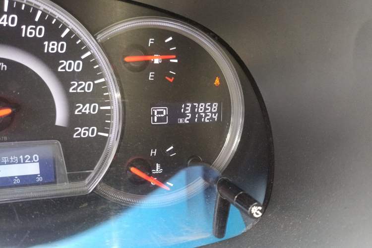 Used Nissan Teana 2011 2.5L XL Glory Edition Odometer Close Up