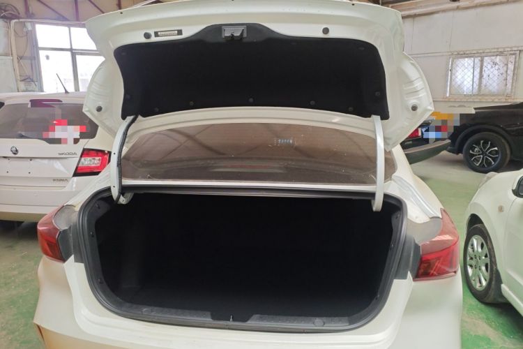 Used Changan Eado 2022 PLUS 1.6L GDI CVT Elite Model
