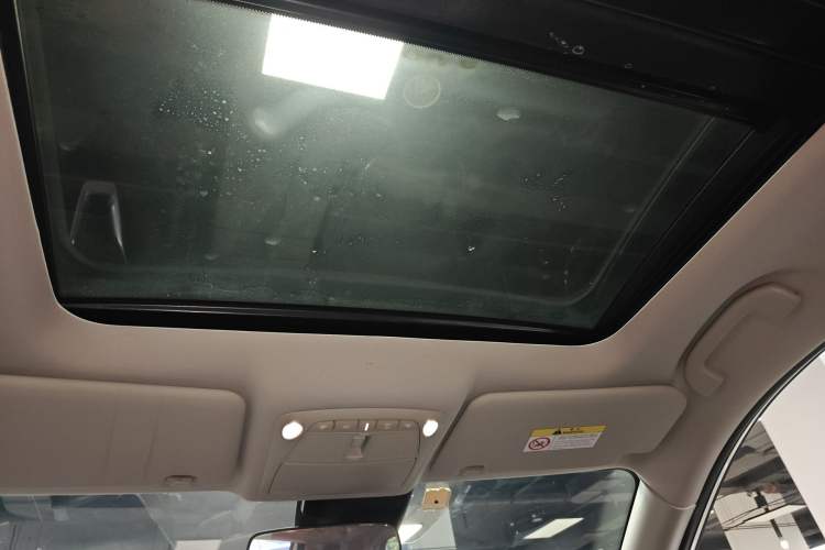 Used Nissan X-Trail 2017 2.5L CVT Luxury Edition 4WD Headliner