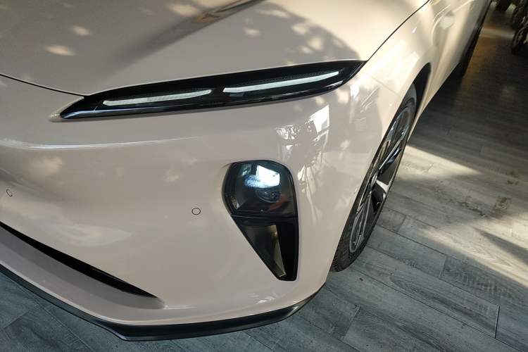 Used Nio ET5T 2023 75 kWh Touring
