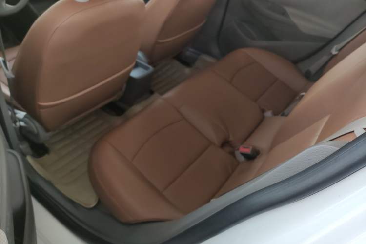 Used Chevrolet Cruze 2015 1.5L Automatic Fashion Navigation Edition