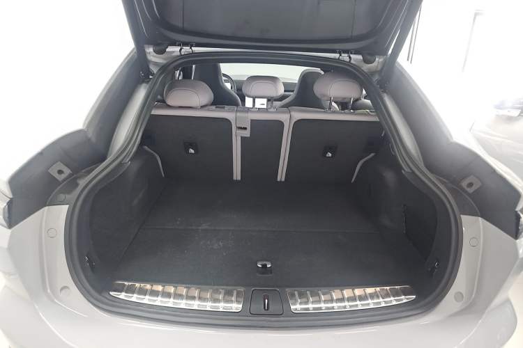 Used Nio EC6 2024 75 kWh Trunk