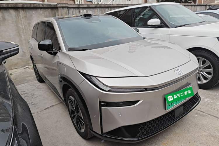 Used Toyota BZ 3X 2025 520 Pro LiDAR Edition Front Right 45 Deg