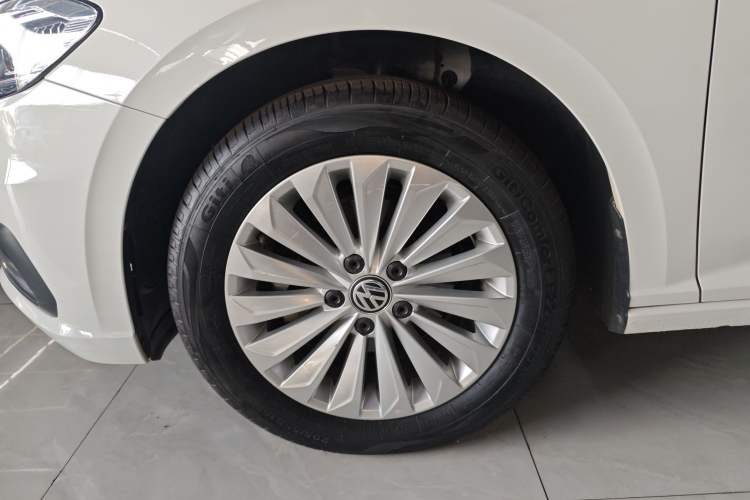 Used Volkswagen Lavida 2019 1.5L Automatic Vision Edition China VI Standard
